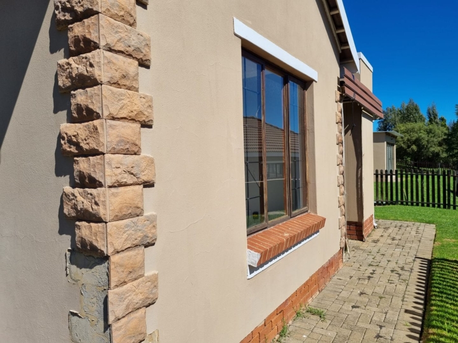 3 Bedroom Property for Sale in Hillside Free State